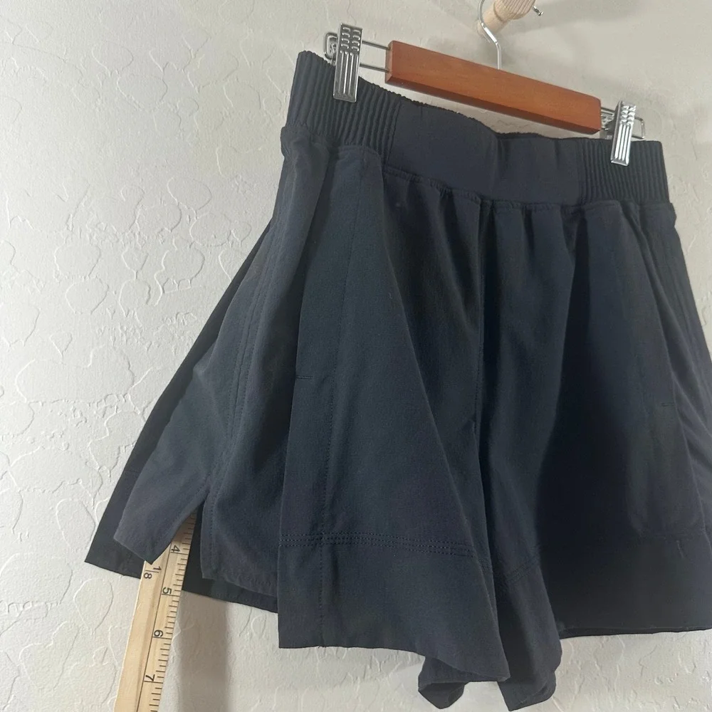 Lululemon Black Smocked High‎ Rise Athletic Shorts XS LW7CPIS.02 Double Layer